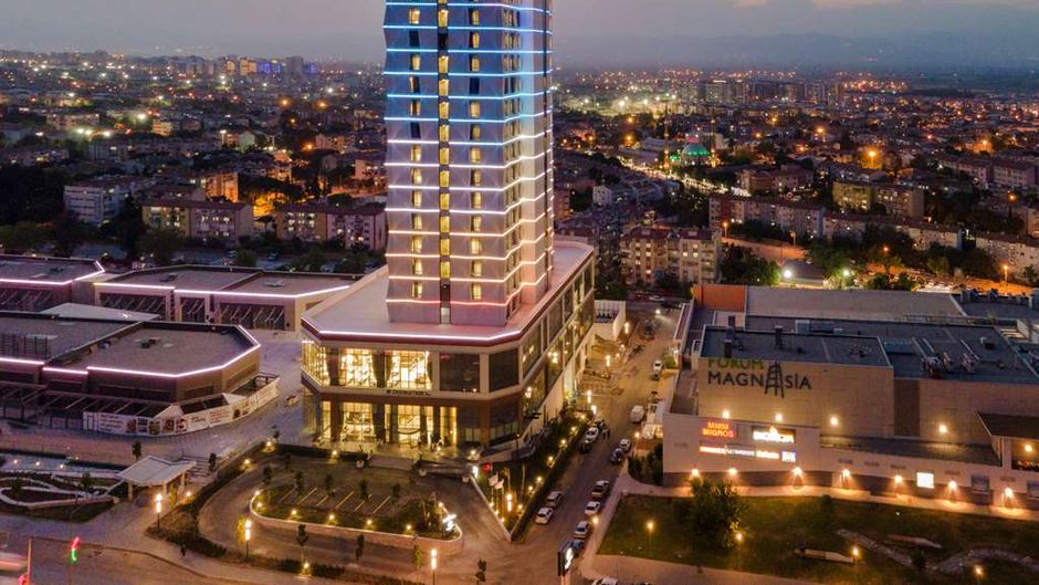DoubleTree by Hilton Manisa Exterior