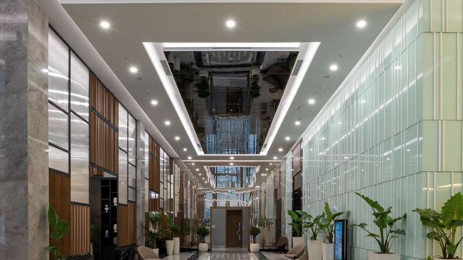 DoubleTree by Hilton Manisa Lobby