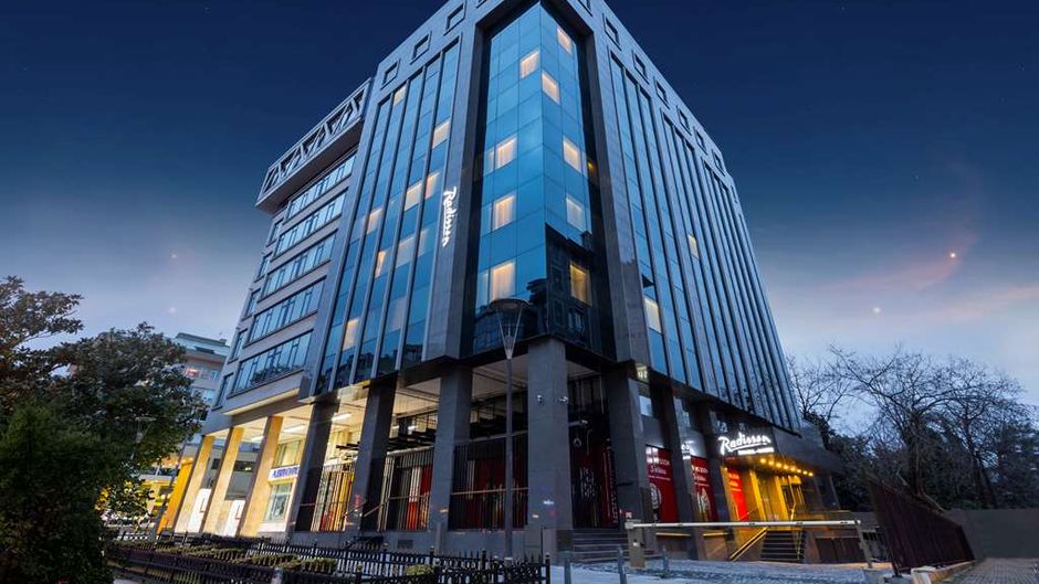 Radisson Hotel Istanbul Harbiye Exterior
