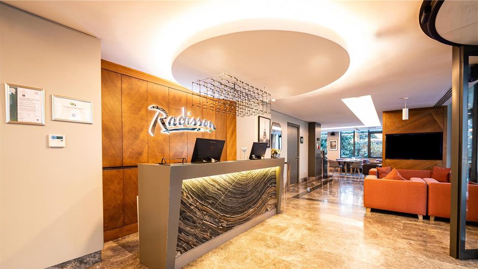 Radisson Hotel Istanbul Harbiye Lobby