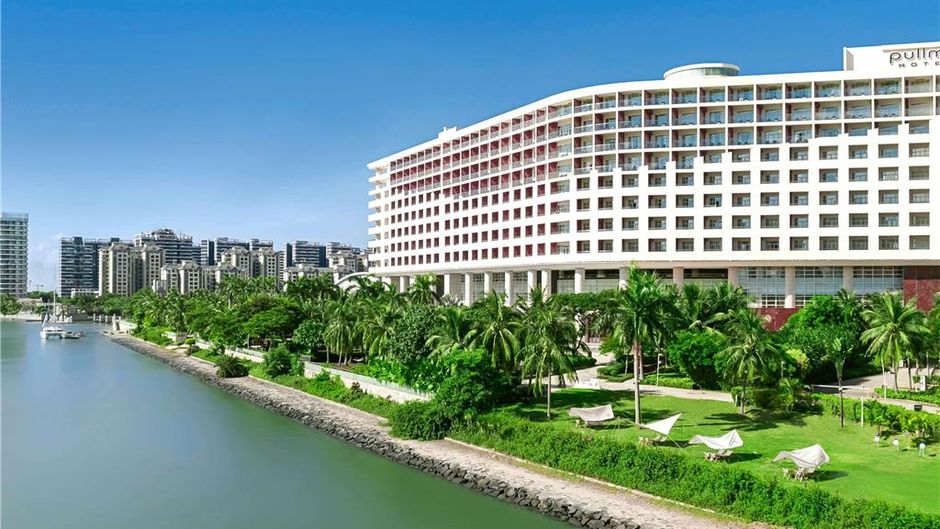 Pullman Haikou Hotel Exterior