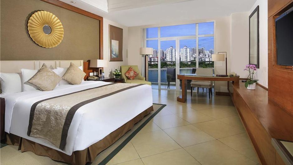 Pullman Haikou Hotel Room