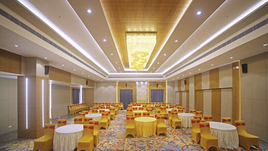 Comfort Inn Kaikaluru Meeting