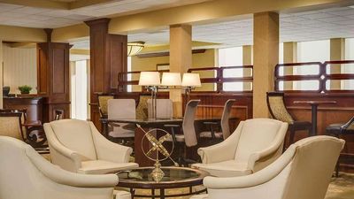 Wyndham Omaha/West Dodge