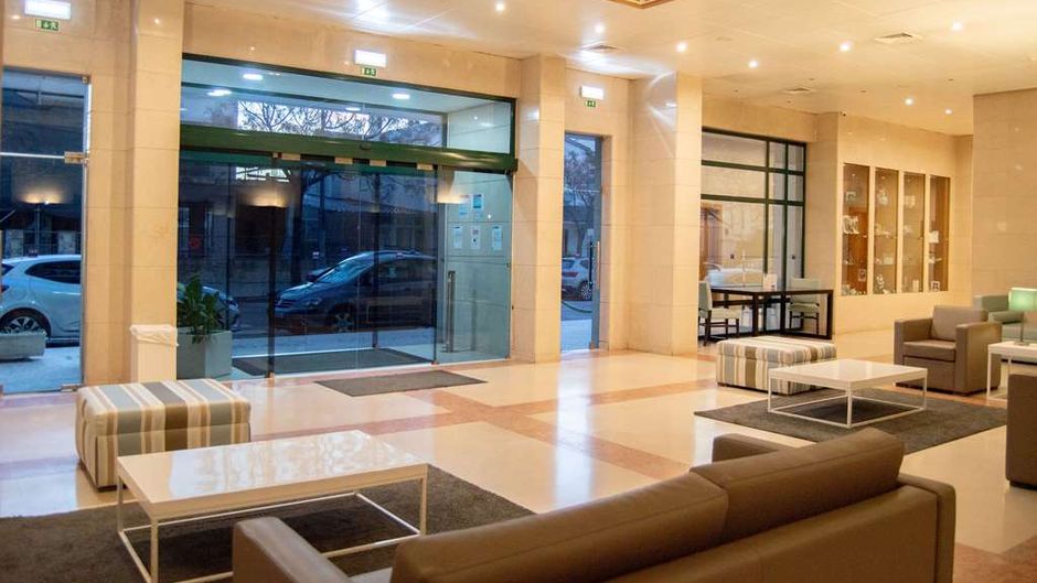 Tryp Montijo Parque Hotel Lobby