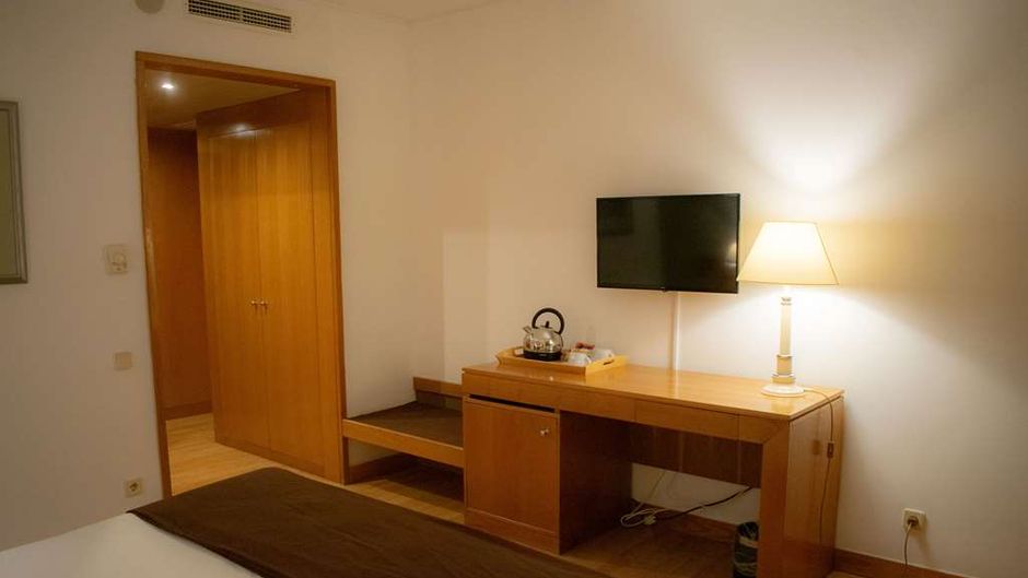 Tryp Montijo Parque Hotel Room