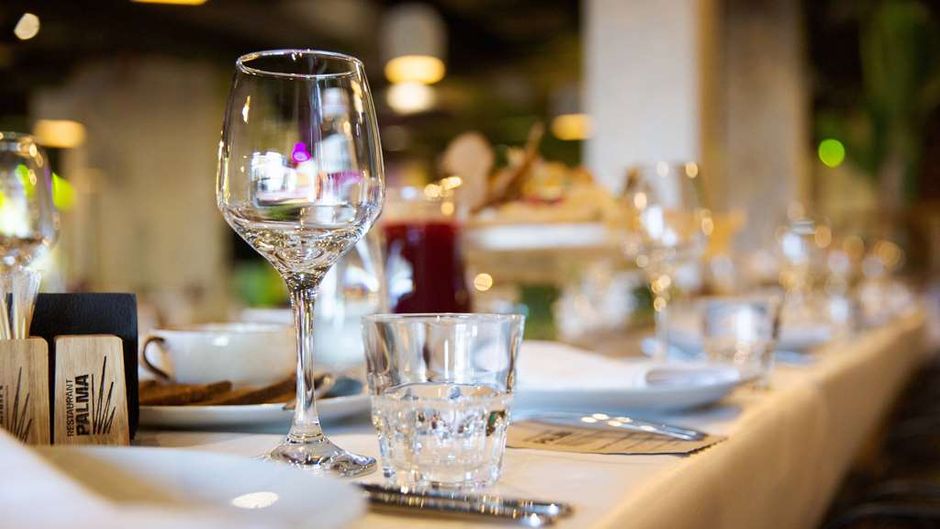 Ramada Plaza by Wyndham Saint Petersburg Restaurant