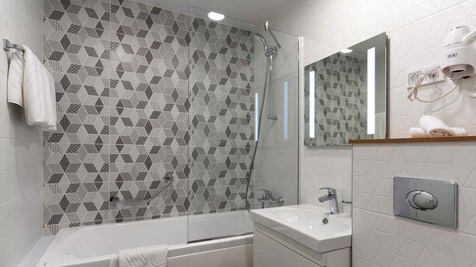 Ramada Plaza by Wyndham Saint Petersburg Room