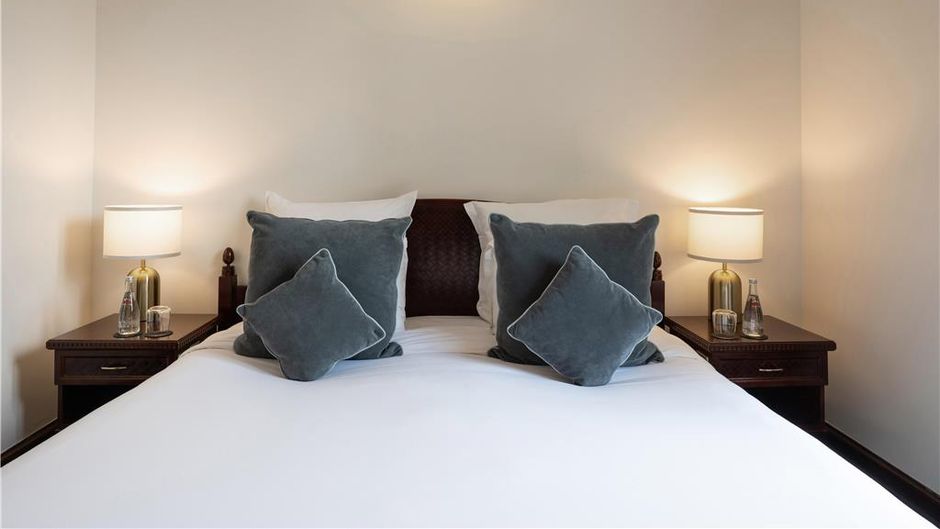 Hotel Pont Royal Room