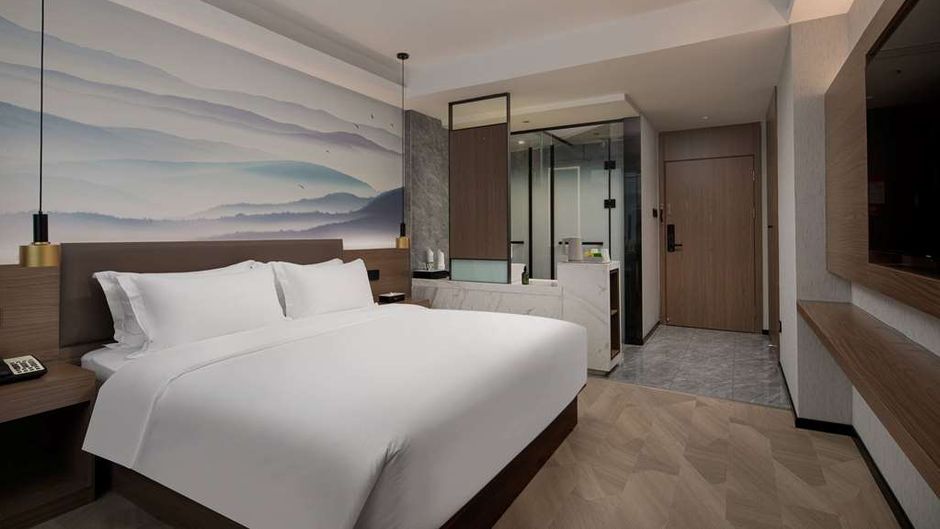 Ramada Encore by Wyndham Wuhan West Room