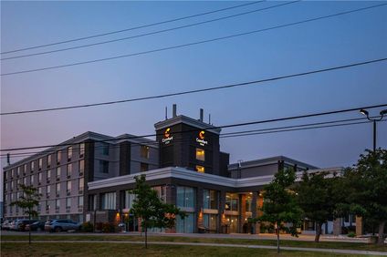 Comfort Inn & Conf Cntr Toronto Airport