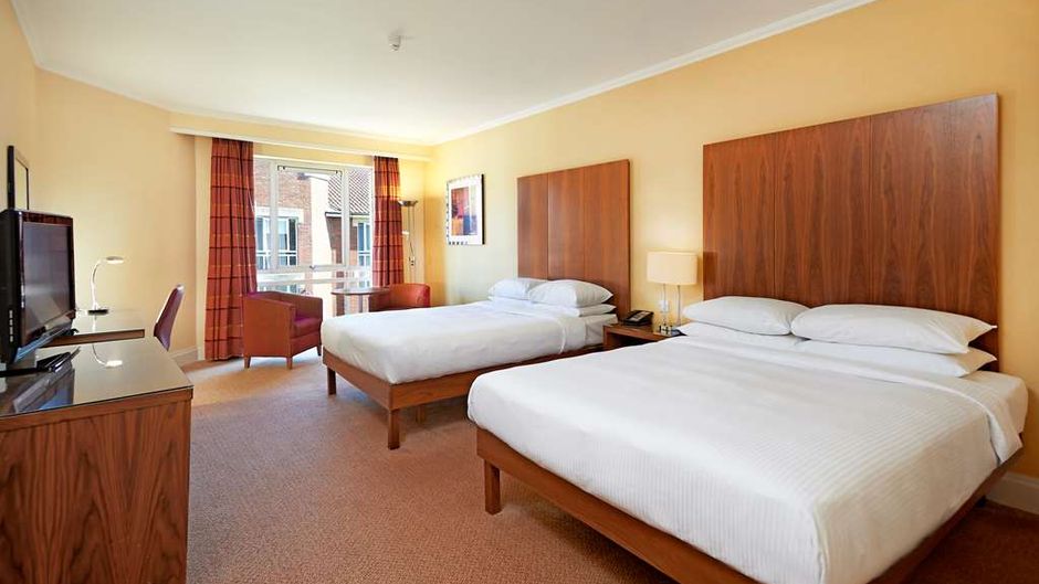 ORIDA Hotel Maidstone Room
