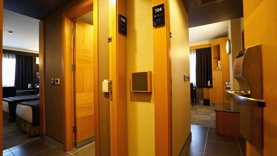 Point Hotel Taksim Room