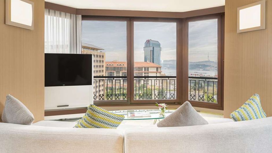 Point Hotel Taksim Suite