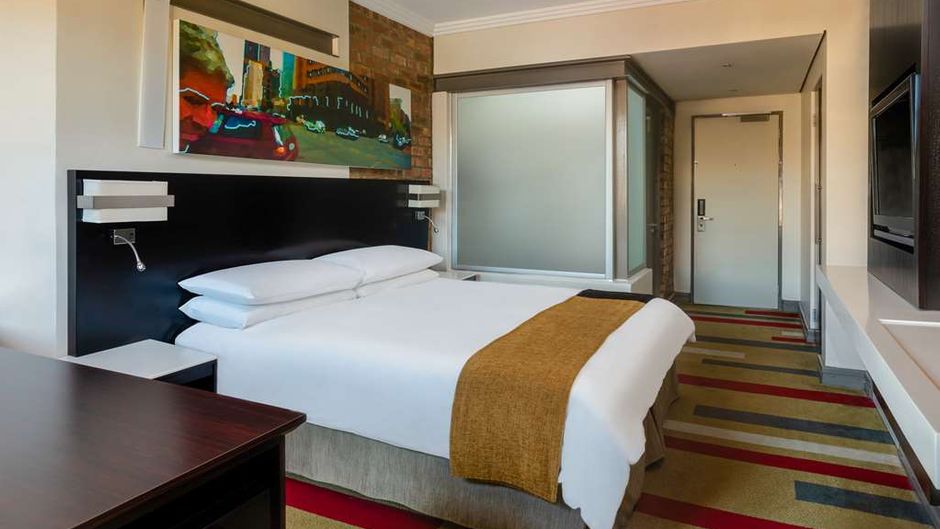 Garden Court Victoria Junction Room