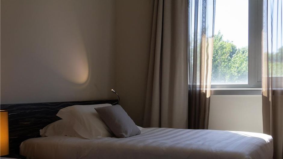 G Hotel Room