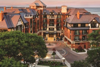 Oak Bay Beach Hotel