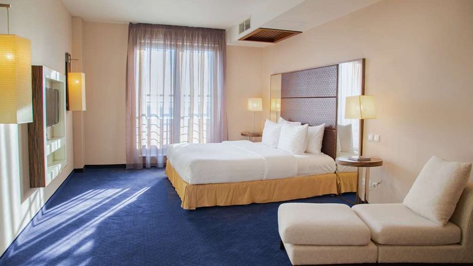 Metropolitan Hotel-Sofia Radisson Indiv. Suite