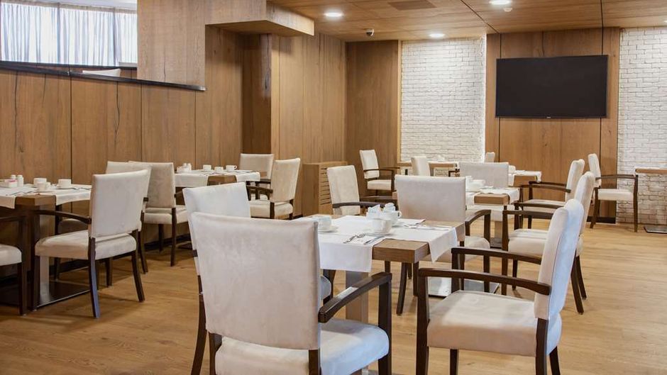 Metropolitan Hotel-Sofia Radisson Indiv. Restaurant