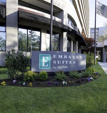Embassy Suites by Hilton Bethesda