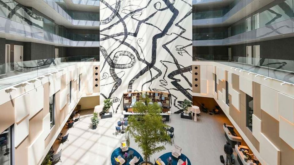 Mercure Geneva Airport Exterior