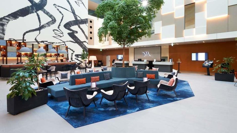 Mercure Geneva Airport Exterior