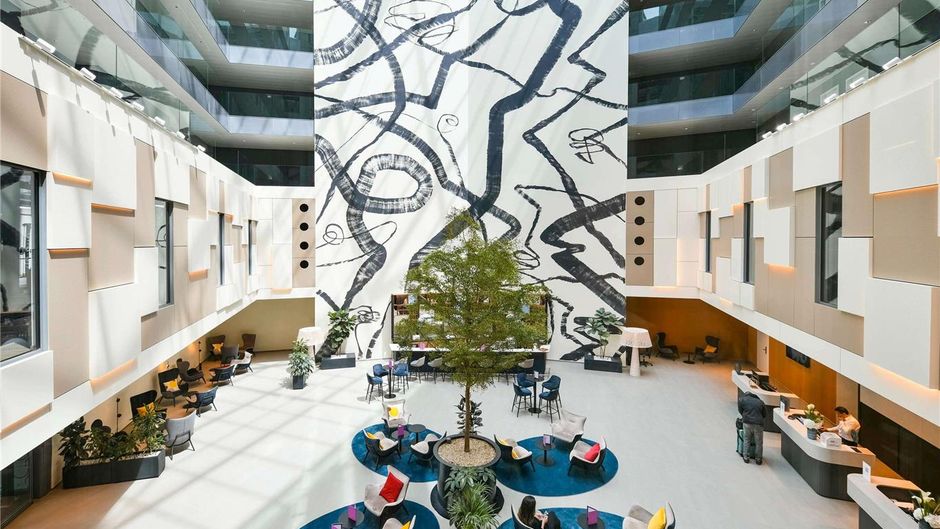 Mercure Geneva Airport Exterior