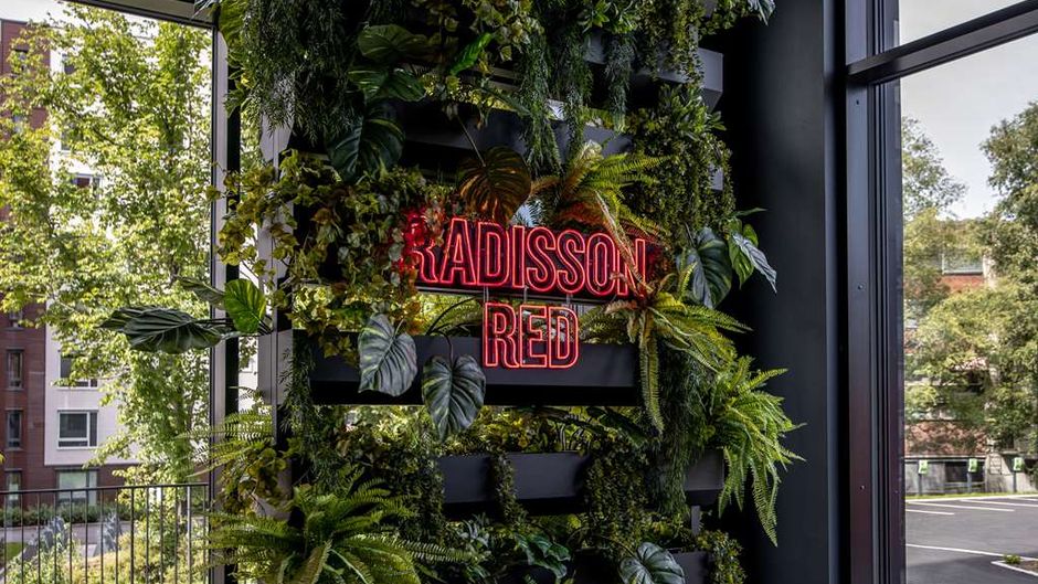 Radisson RED Oslo Okern Lobby