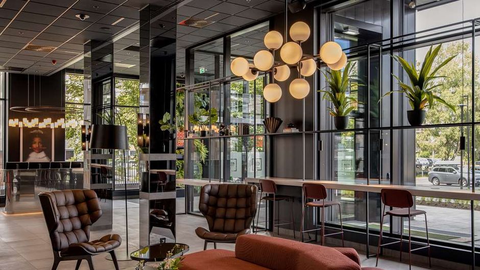 Radisson RED Oslo Okern Lobby