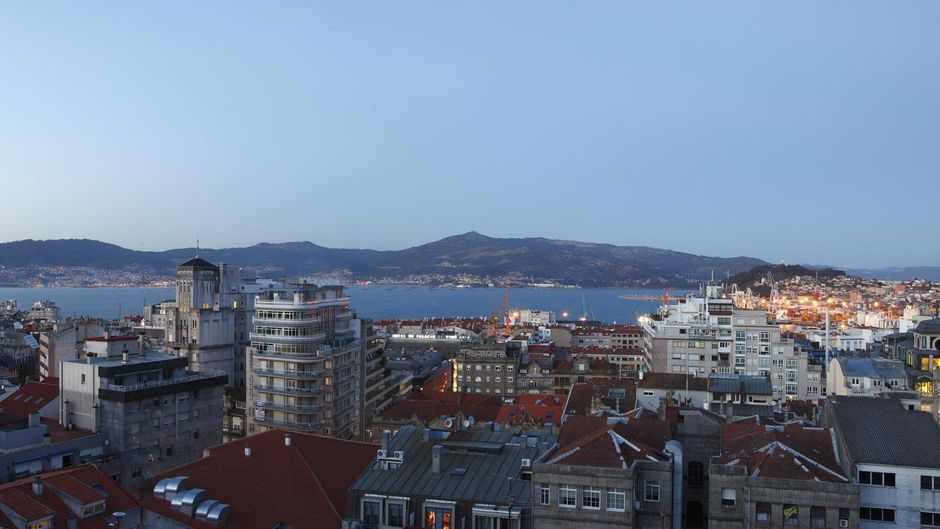 Silken Axis Vigo Hotel Room