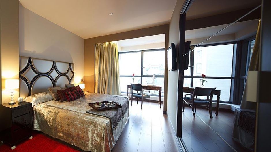 Silken Axis Vigo Hotel Room