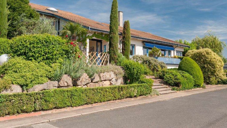 Hotel Newport Villefranche d'Astarac Exterior