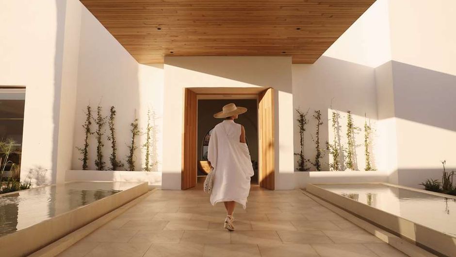 La Zambra Hotel Lobby