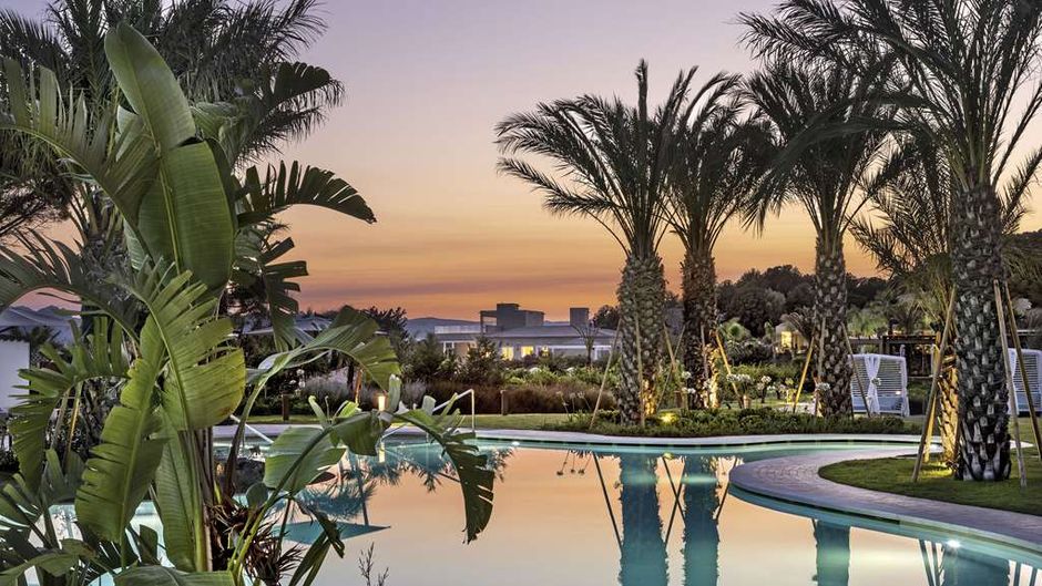 7Pines Resort Sardinia Pool