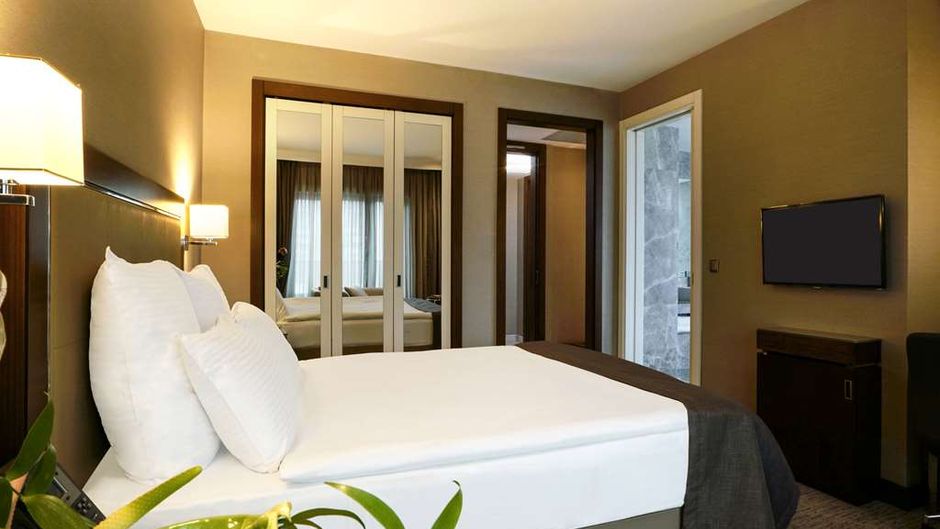 Occidental Ankara Hotel Suite