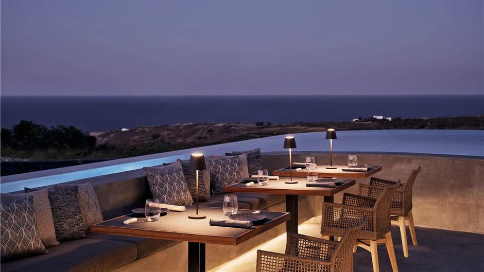 Magma Resort Santorini Restaurant