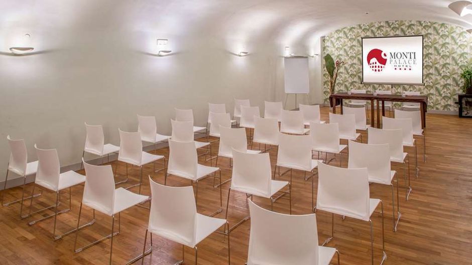 Monti Palace Hotel Meeting