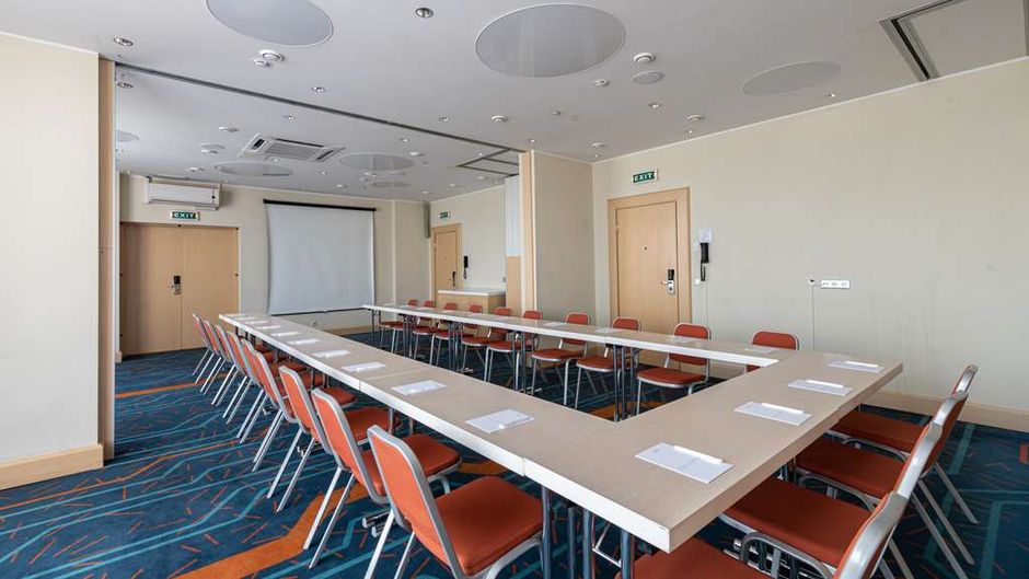 Cosmos Astrakhan Hotel, Radisson Individ Meeting