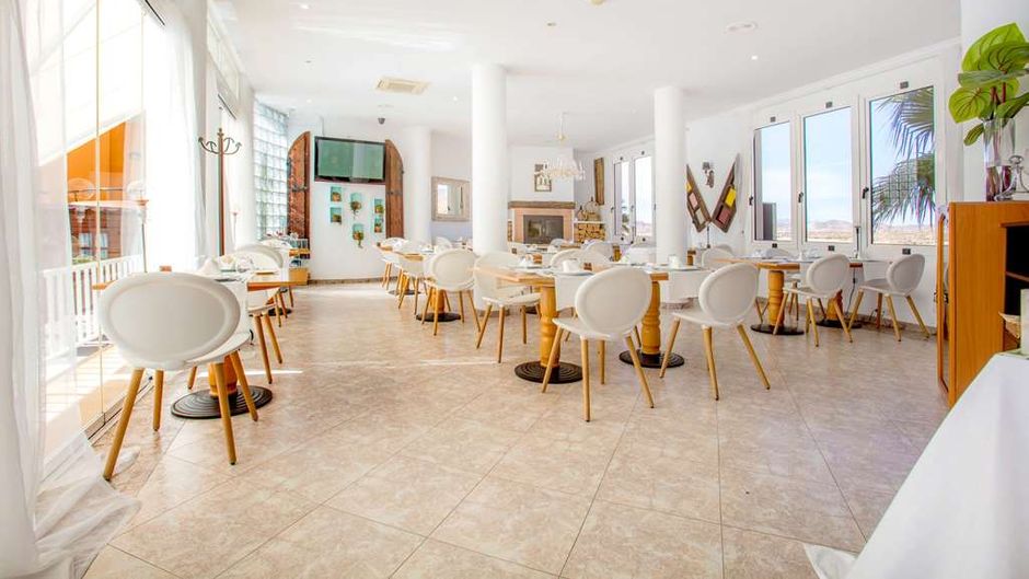 Ramada Resort by Wyndham Restaurant