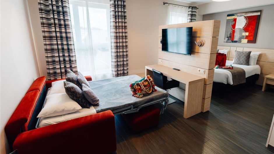 Ibis Styles Charleroi Airport Room