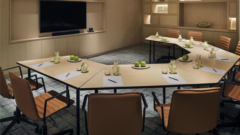 Moevenpick Resort Al Marjan Island Meeting