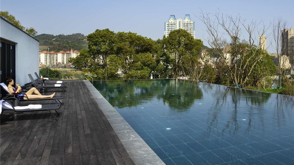 Pullman Nanchang Meiling Pool