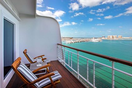 Queen Elizabeth 2 Floating Hotel