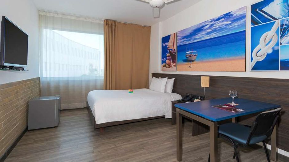 Pop Art Hotel CLC Mamonal Cartagena Room