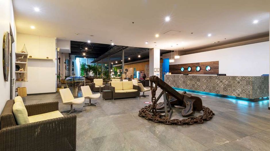 Pop Art Hotel CLC Mamonal Cartagena Lobby