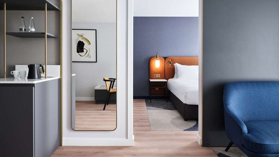 Hyatt Regency London Stratford Suite