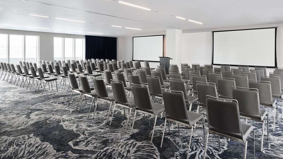Hyatt Regency London Stratford Meeting