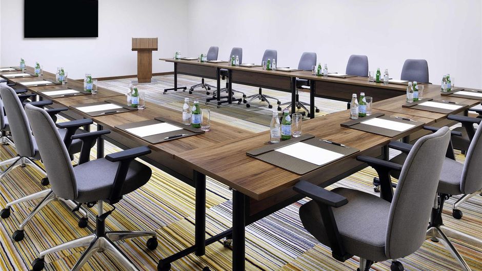 Moevenpick Hotel Jumeirah Village Triang Meeting