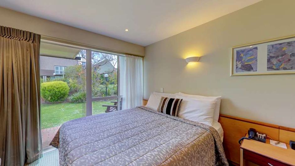 Heritage Dunedin Leisure Lodge Room