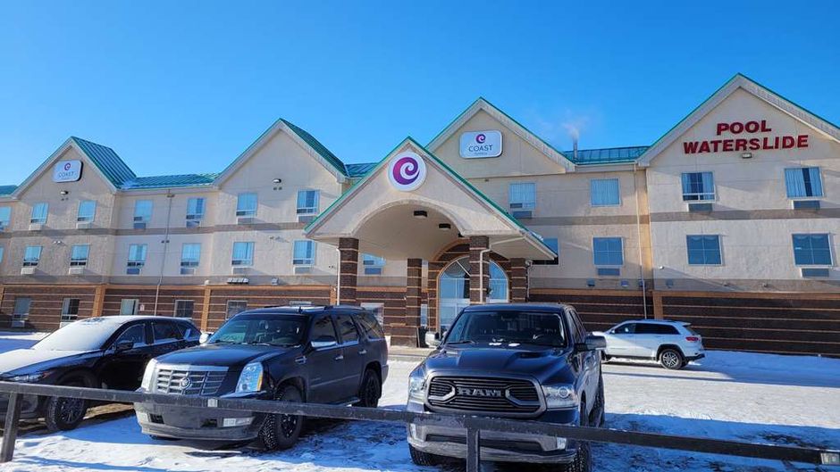 Coast Grimshaw Hotel & Suites Exterior